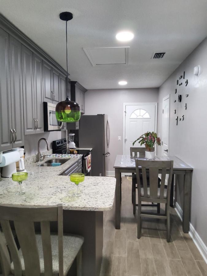 Beautiful Apartment Close To Everything Tampa Eksteriør bilde