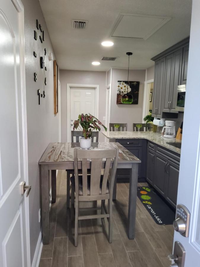 Beautiful Apartment Close To Everything Tampa Eksteriør bilde